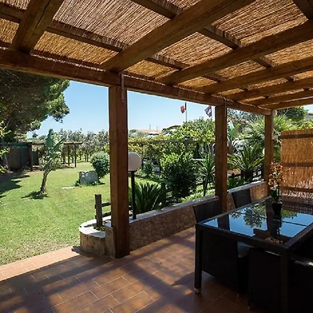 Mongiardino Bed & Breakfast