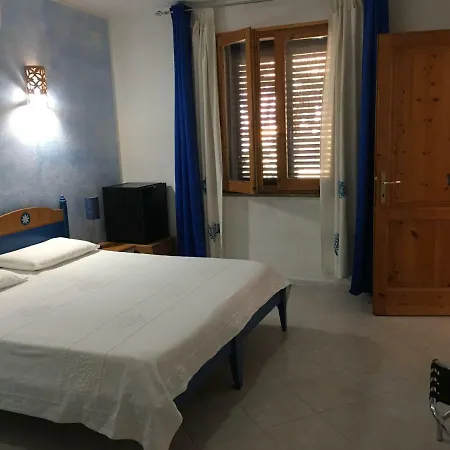 Mongiardino Alojamento de Acomodação e Pequeno-almoço La Maddalena (Sassari)